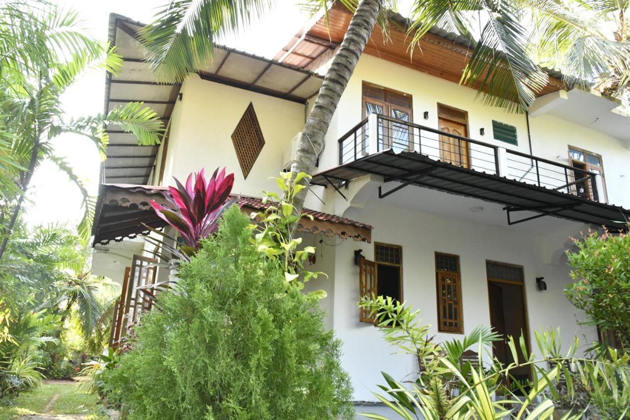 Pearl Bungalow Trincomalee Extérieur photo