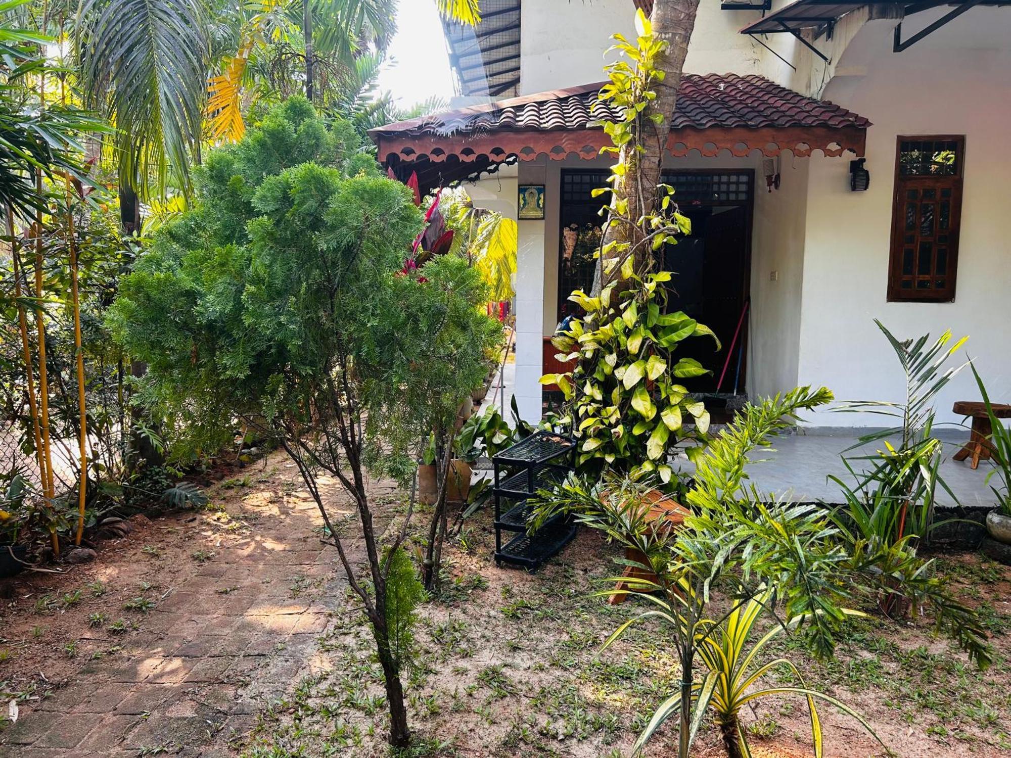 Pearl Bungalow Trincomalee Extérieur photo